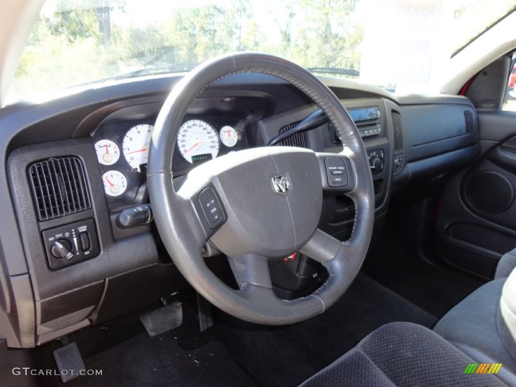 2005 Ram 1500 SLT Regular Cab - Flame Red / Dark Slate Gray photo #5