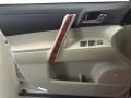Sandy Beach Metallic - Highlander Limited 4WD Photo No. 12