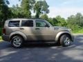 2007 Light Khaki Metallic Dodge Nitro SLT  photo #2