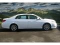 Blizzard White Pearl - Avalon Limited Photo No. 2