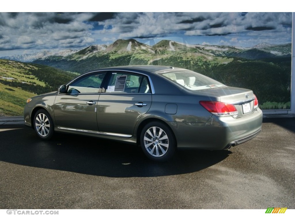 2011 Avalon Limited - Cypress Green Pearl / Light Gray photo #3