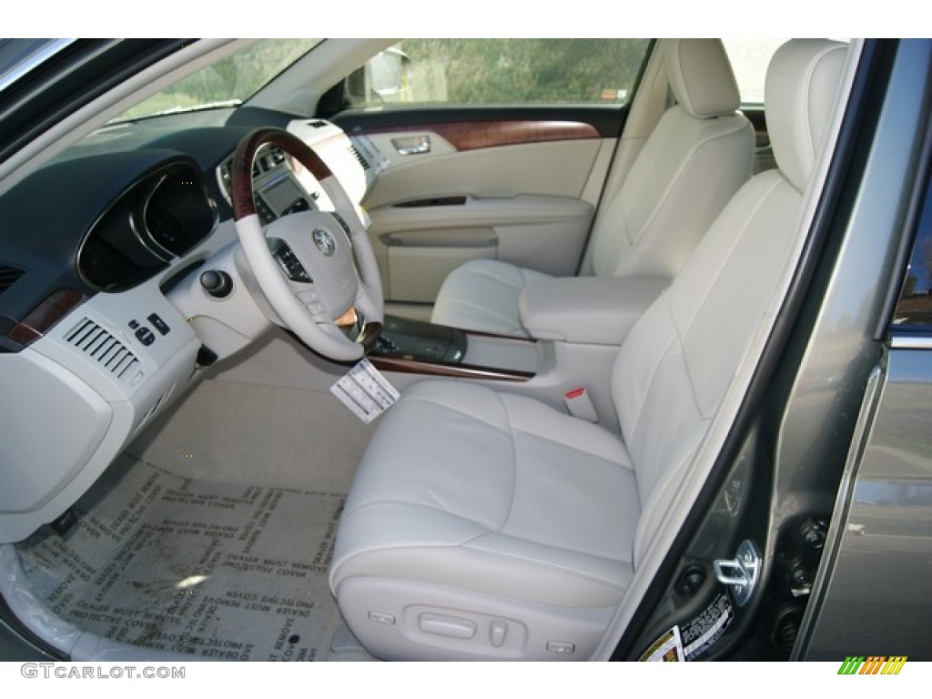 2011 Avalon Limited - Cypress Green Pearl / Light Gray photo #4