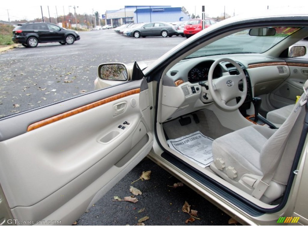 Ivory Interior 2002 Toyota Solara SE Coupe Photo #56470526