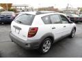 2003 Frost White Pontiac Vibe   photo #6