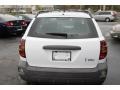 2003 Frost White Pontiac Vibe   photo #7