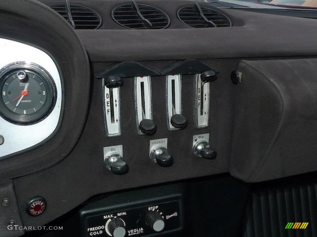 1973 Ferrari 365 GTB/4 Daytona Spider Scaglietti Conversion Controls Photo #56473034