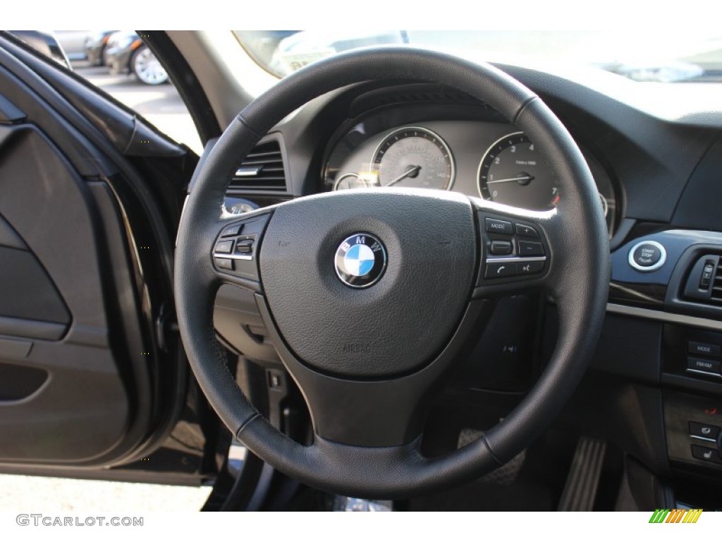2011 BMW 5 Series 550i xDrive Sedan Black Steering Wheel Photo #56474543
