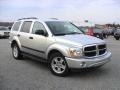 Bright Silver Metallic - Durango SLT HEMI 4x4 Photo No. 2