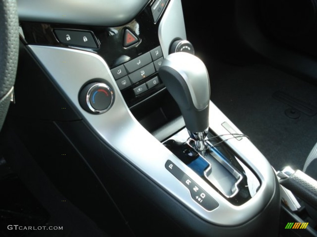 2012 Cruze LS - Blue Granite Metallic / Jet Black/Medium Titanium photo #18