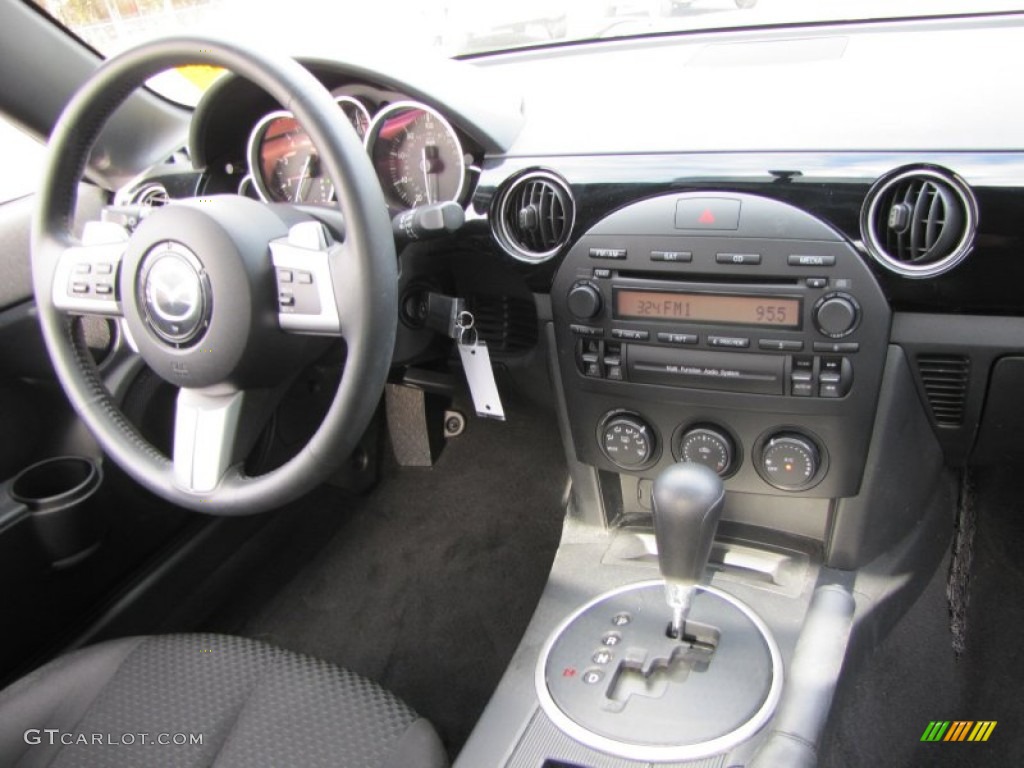 2008 Mazda MX-5 Miata Roadster Dashboard Photos