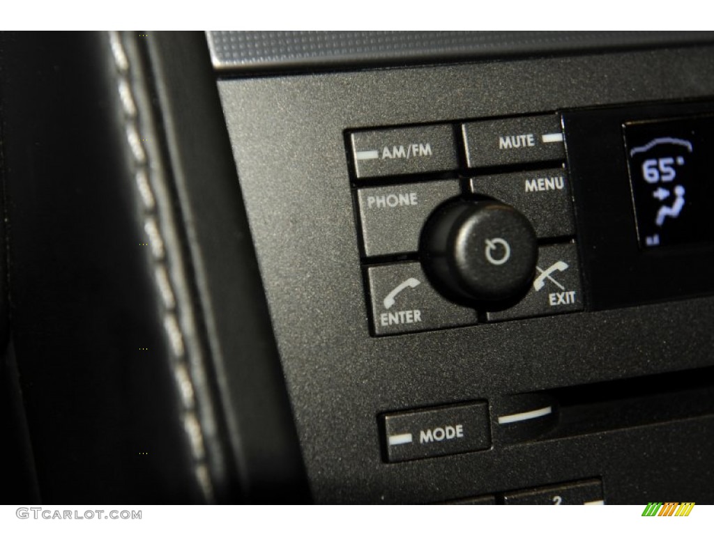 2008 Aston Martin V8 Vantage Roadster Controls Photo #56486115