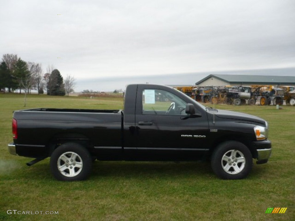 2006 Ram 1500 SLT Regular Cab - Black / Medium Slate Gray photo #3