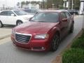Deep Cherry Red Crystal Pearl - 300 S V6 Photo No. 3