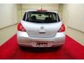 Brillant Silver - Versa 1.8 S Hatchback Photo No. 5