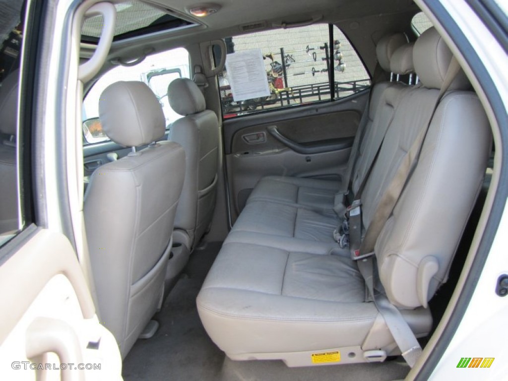 2006 Sequoia SR5 - Natural White / Light Charcoal photo #6