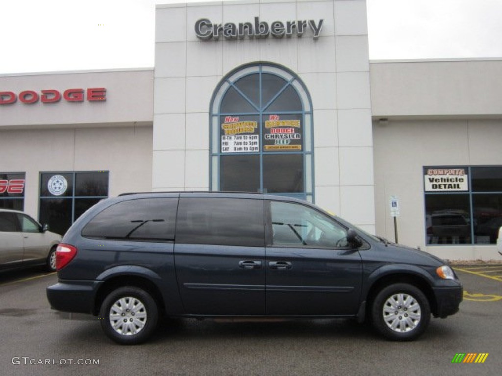 2007 Town & Country LX - Modern Blue Pearl / Medium Slate Gray photo #1