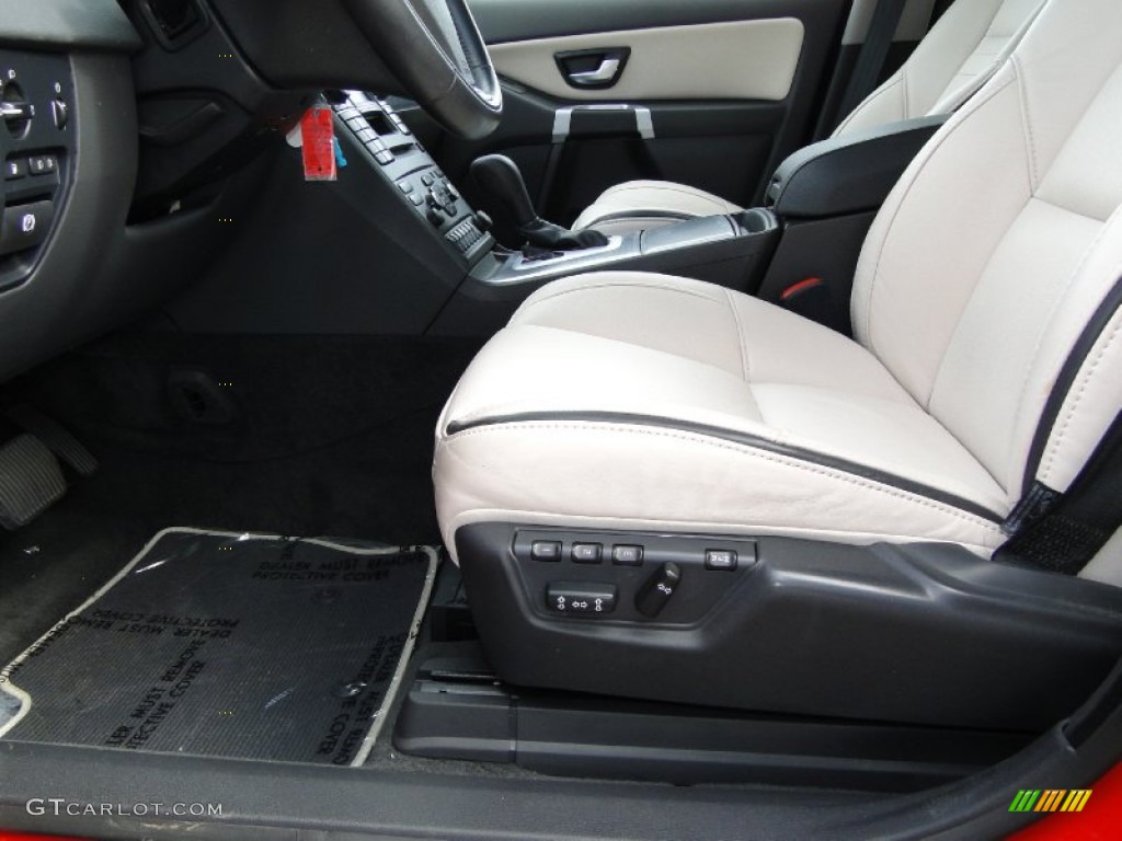 2011 Volvo XC90 3.2 R-Design AWD Front Seat Photo #56494365