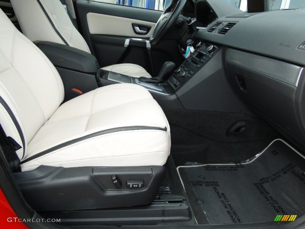2011 Volvo XC90 3.2 R-Design AWD Front Seat Photo #56494483