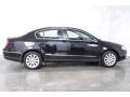 Deep Black - Passat Turbo Sedan Photo No. 10