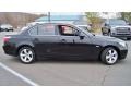 Jet Black - 5 Series 530xi Sedan Photo No. 4