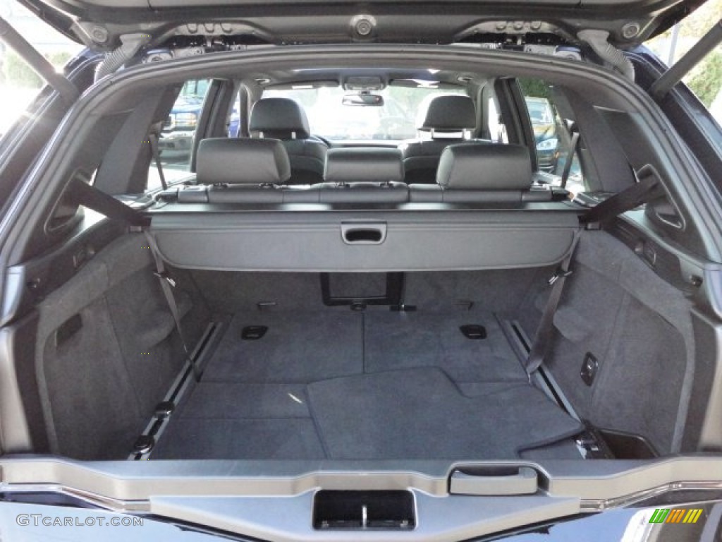 2010 BMW X5 xDrive35d Trunk Photo #56501154