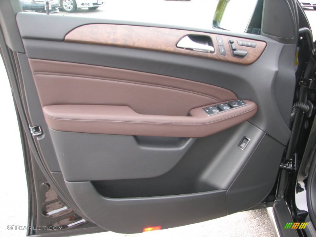2012 Mercedes-Benz ML 350 4Matic Auburn Brown/Black Door Panel Photo #56501997