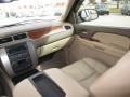 2007 Onyx Black GMC Yukon SLT  photo #19