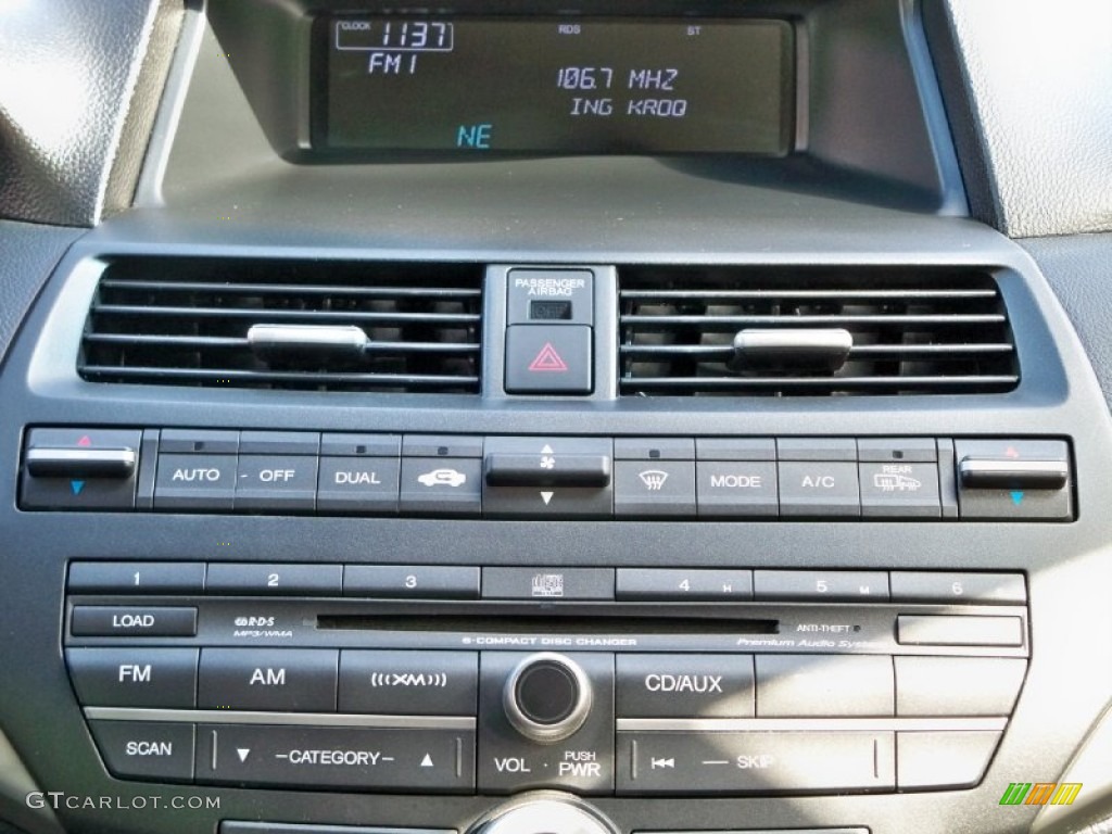 2009 Honda Accord EX-L Sedan Controls Photo #56505135