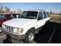 1997 Oxford White Ford Explorer XLT 4x4  photo #2