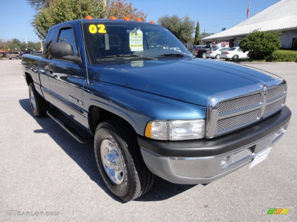 2002 Ram 2500 SLT Quad Cab - Atlantic Blue Pearl / Mist Gray photo #10
