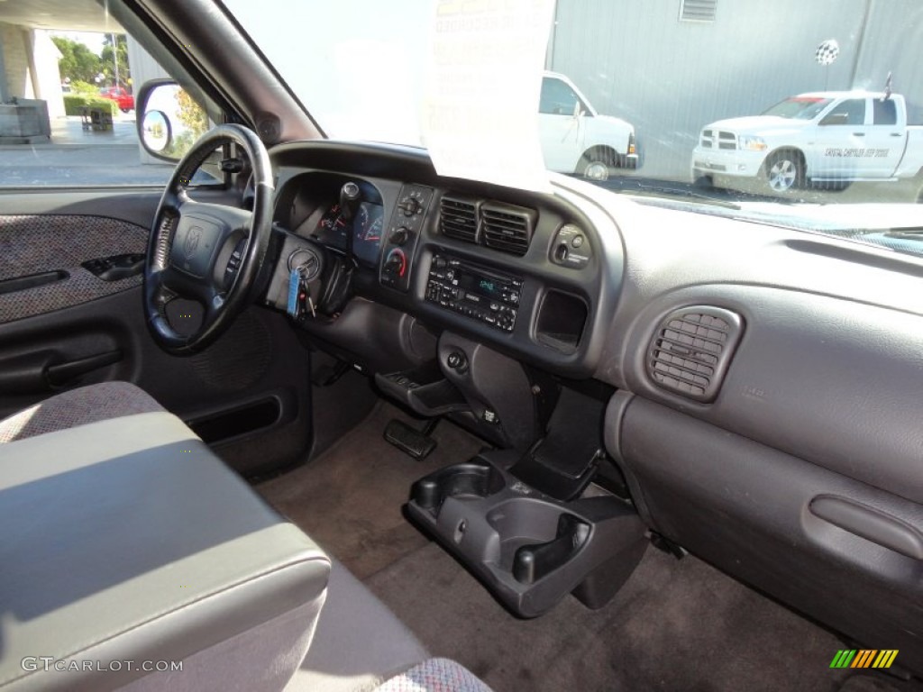 2002 Dodge Ram 2500 SLT Quad Cab Mist Gray Dashboard Photo #56507934