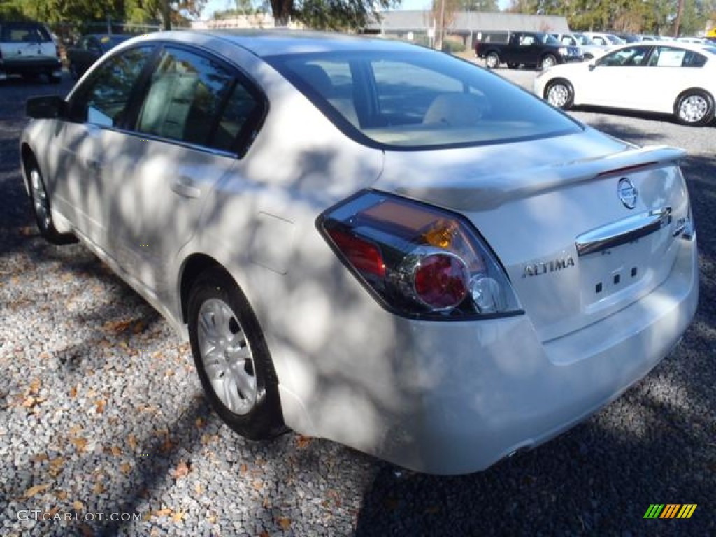 2012 Altima 2.5 S Special Edition - Winter Frost White / Blonde photo #3