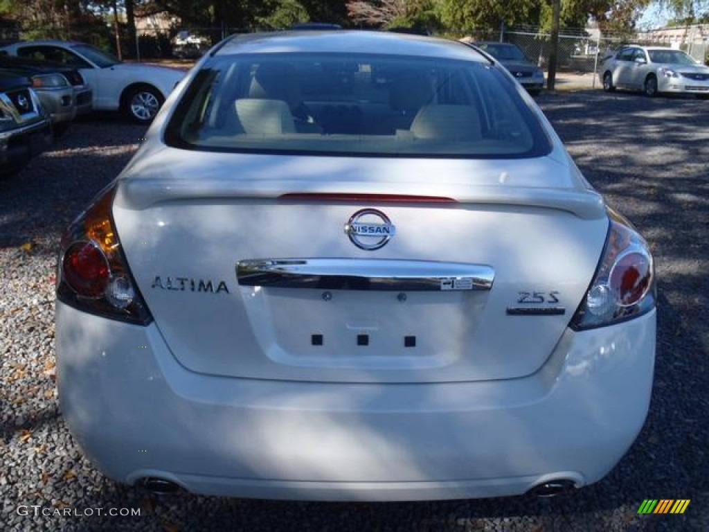 2012 Altima 2.5 S Special Edition - Winter Frost White / Blonde photo #4