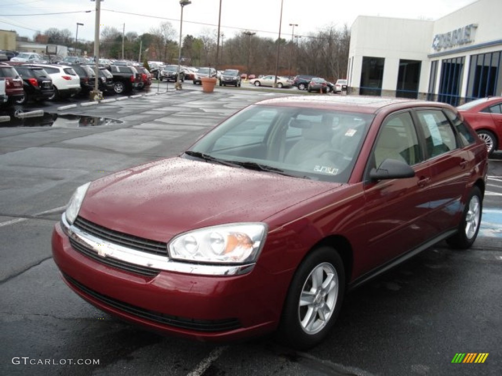 2004 Malibu Maxx LS Wagon - Sport Red Metallic / Neutral photo #7