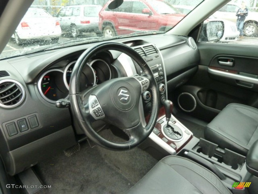 2007 Suzuki Grand Vitara Luxury Dashboard Photos