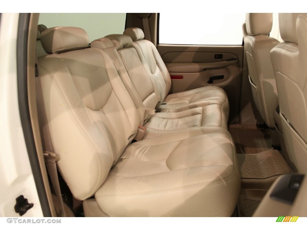 Neutral/Shale Interior 2004 GMC Yukon XL 1500 SLE 4x4 Photo #56515492