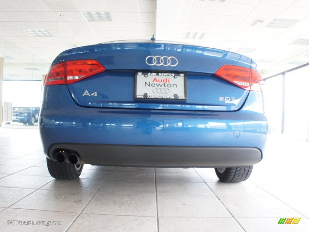2009 A4 2.0T quattro Sedan - Aruba Blue Pearl Effect / Black photo #15