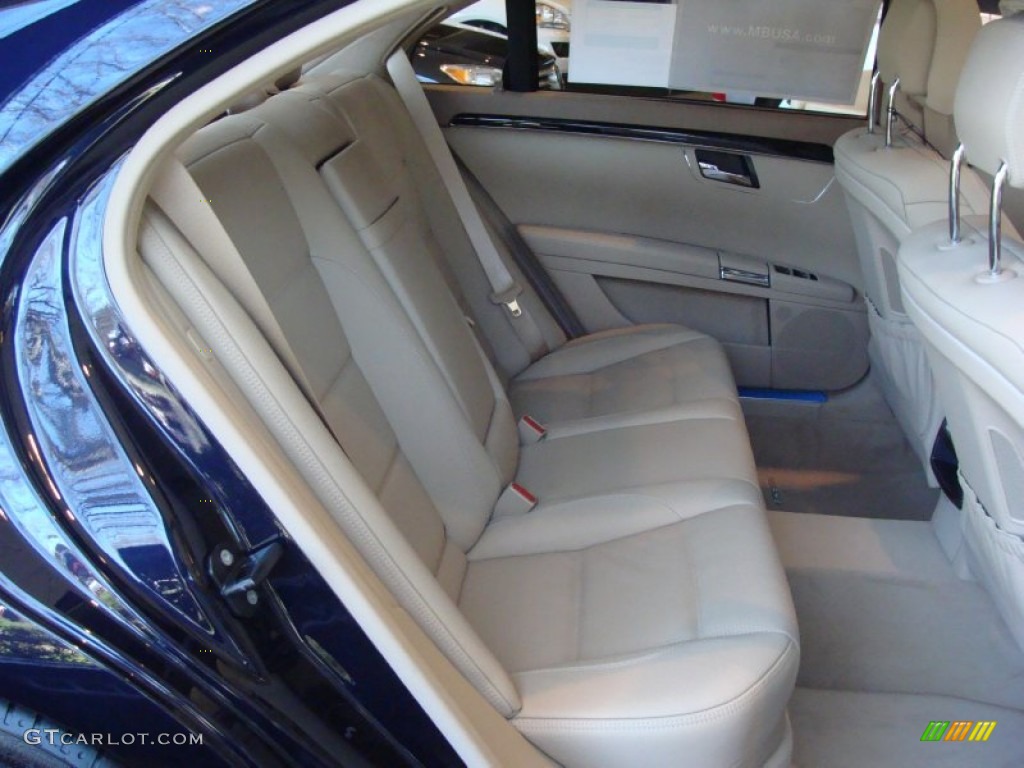 Cashmere/Savanna Interior 2010 Mercedes-Benz S 63 AMG Sedan Photo #56516362