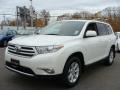 2011 Blizzard White Pearl Toyota Highlander V6 4WD  photo #3