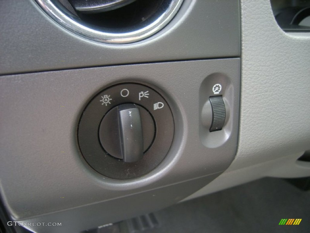 2005 F150 XLT SuperCrew 4x4 - Dark Shadow Grey Metallic / Medium Flint/Dark Flint Grey photo #26