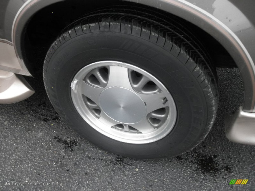 2000 GMC Safari AWD Conversion Van Wheel Photo #56519824