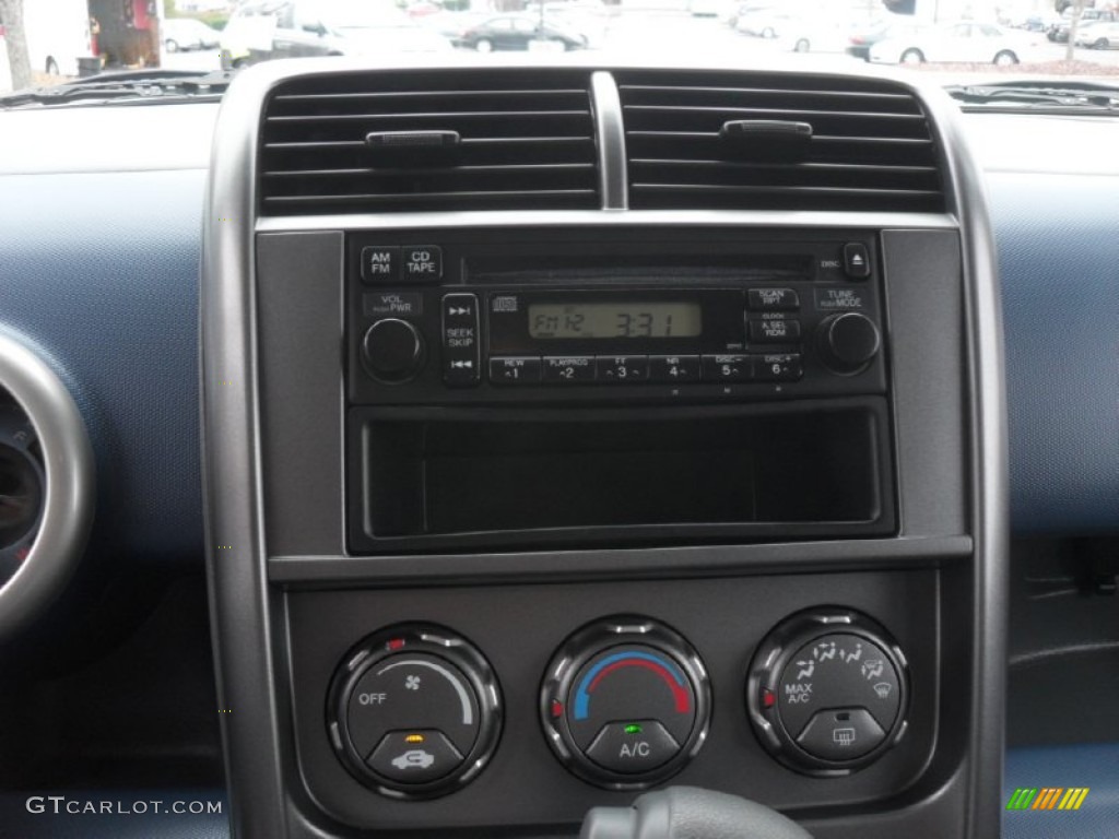 2006 Honda Element LX AWD Controls Photos