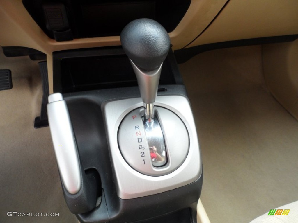 2007 Honda Civic LX Sedan 5 Speed Automatic Transmission Photo #56520148