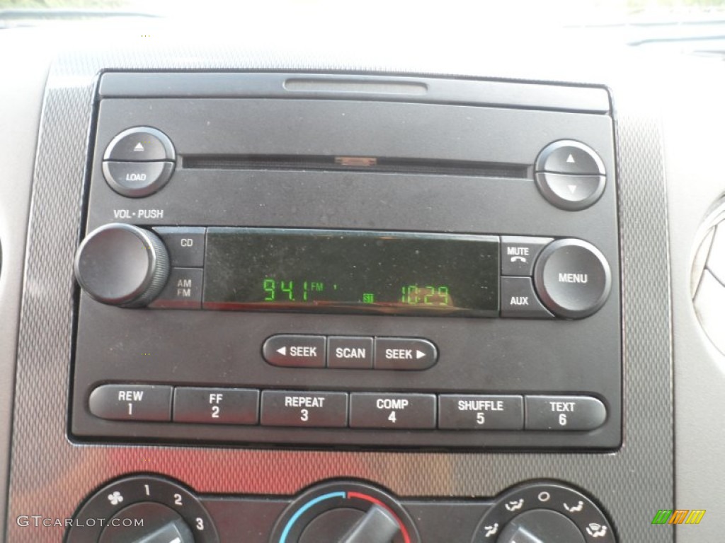 2004 Ford F150 FX4 SuperCab 4x4 Audio System Photo #56520544
