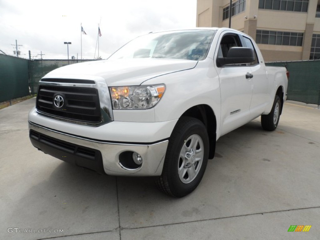 2012 Tundra SR5 Double Cab - Super White / Graphite photo #7