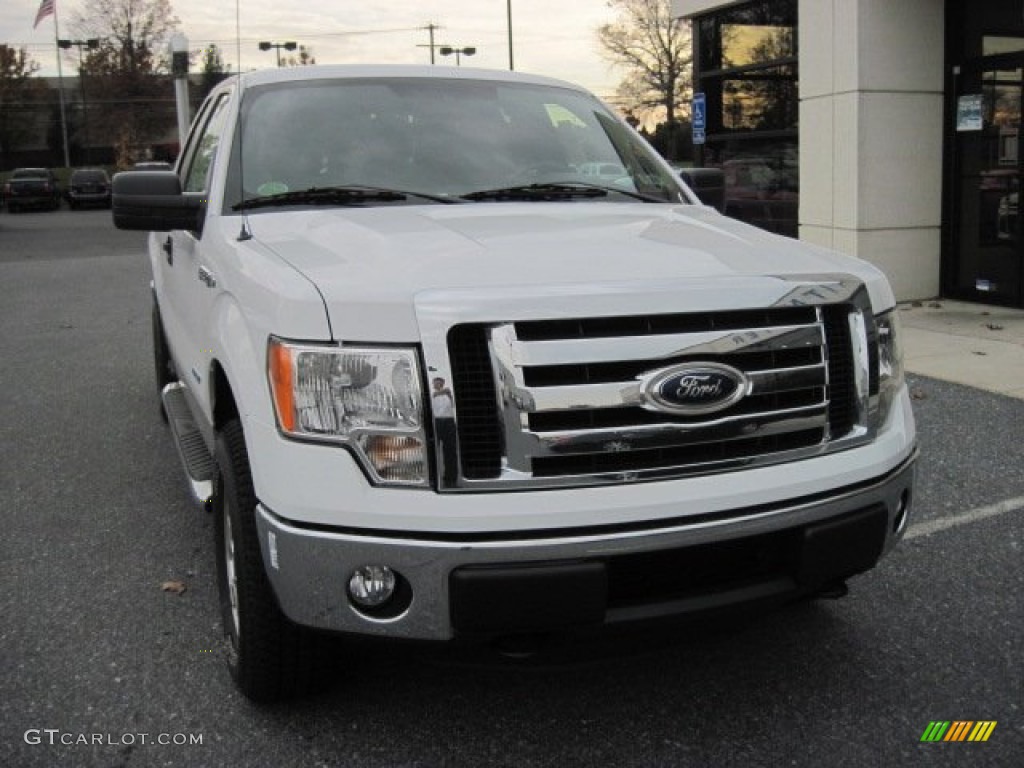 2011 F150 XLT SuperCab 4x4 - Oxford White / Steel Gray photo #2