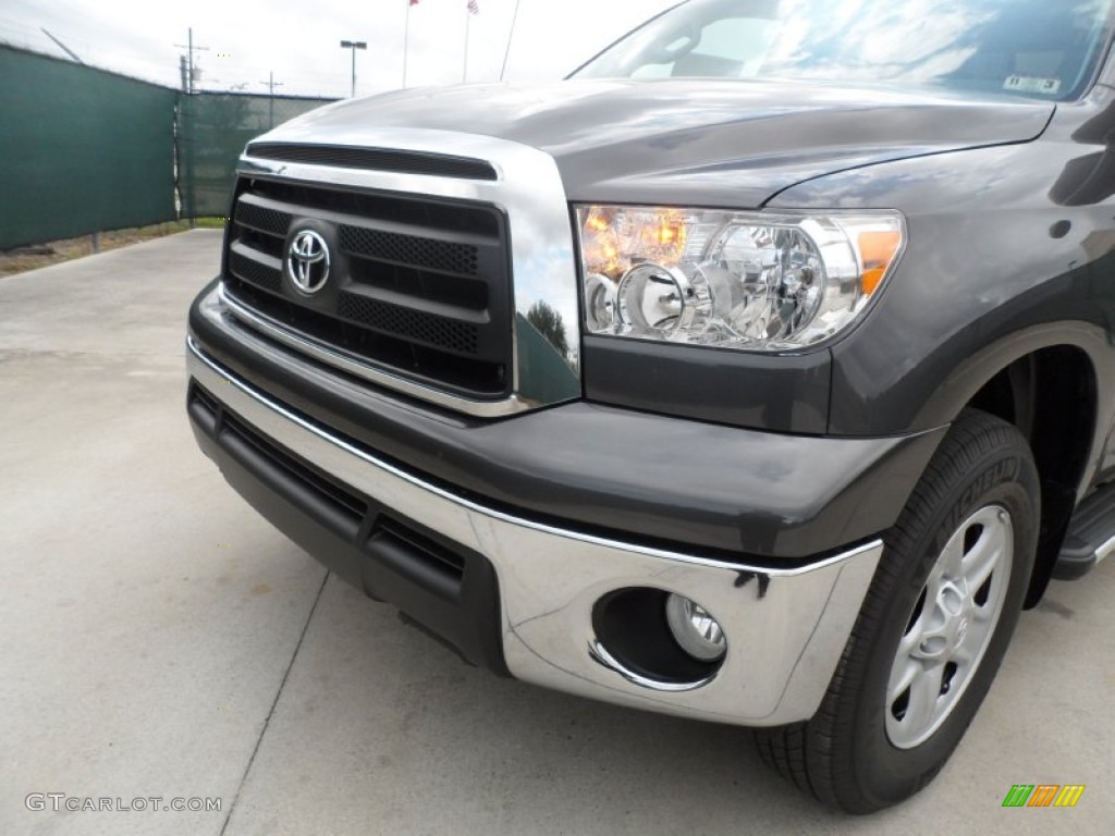 2012 Tundra Double Cab 4x4 - Magnetic Gray Metallic / Graphite photo #10