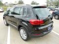 Deep Black Metallic - Tiguan SE Photo No. 5
