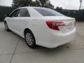 Super White - Camry L Photo No. 5