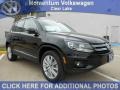 Deep Black Metallic - Tiguan SE Photo No. 1